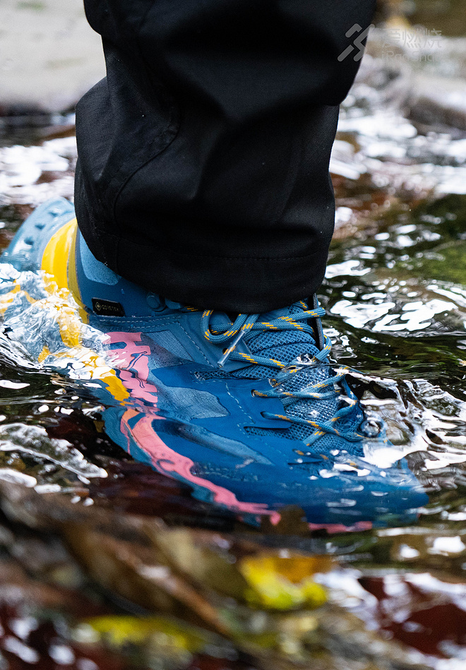 穿一双灭霸去 Go Hiking