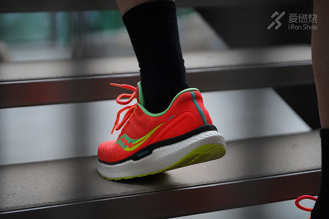 索康尼 Triumph 18  头等舱到底是什么感觉？