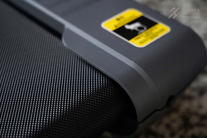 实不相瞒，我的教练是一台跑步机