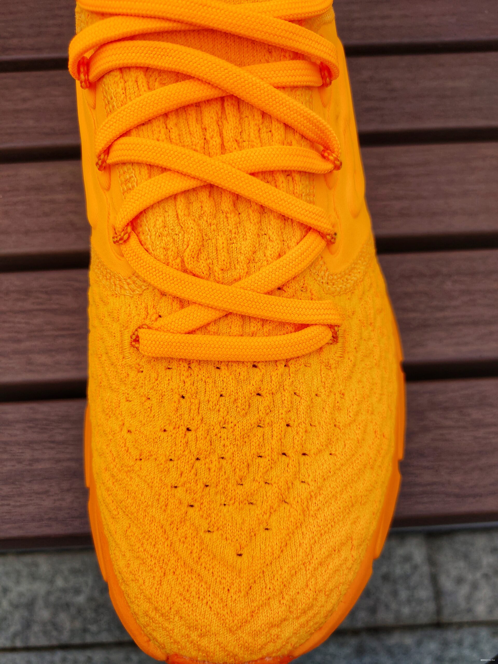 王者归来，熟悉的回弹感，长距离LSD利器——UA HOVR Phantom 2评测