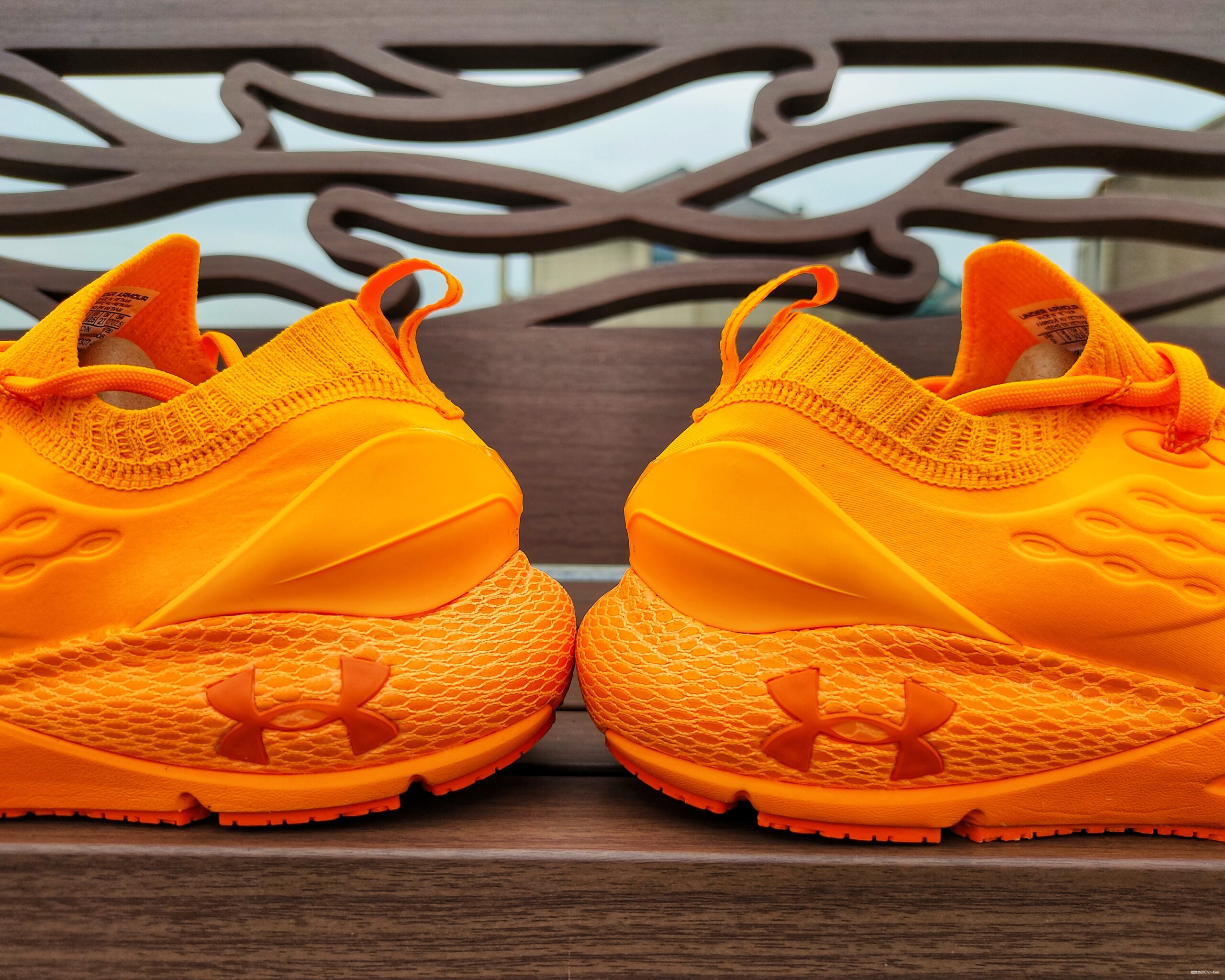 王者归来，熟悉的回弹感，长距离LSD利器——UA HOVR Phantom 2评测