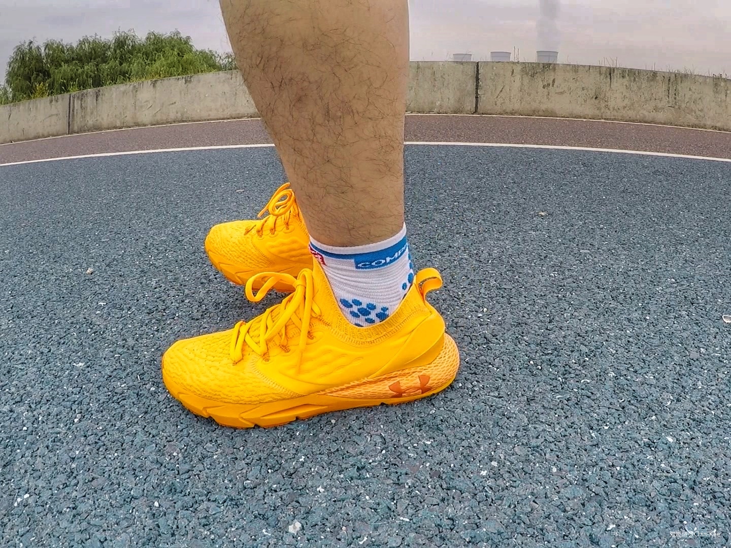 王者归来，熟悉的回弹感，长距离LSD利器——UA HOVR Phantom 2评测