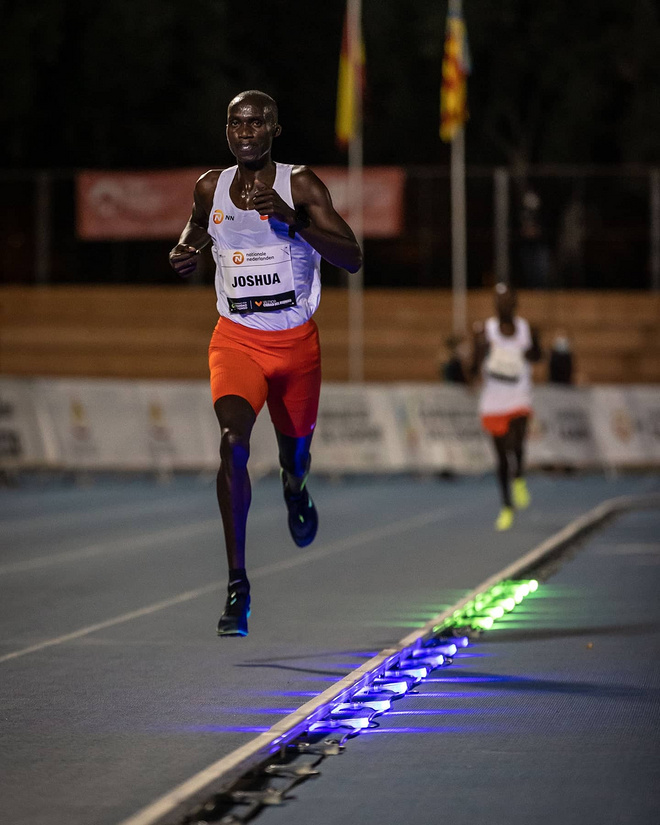 破世界纪录靠的是“科技兴奋剂”？酸葡萄还是理中客？