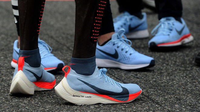 国际田联为什么对Sample妥协？