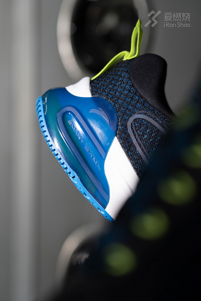 安踏创1.0 一双真正为跑者而生的跑鞋