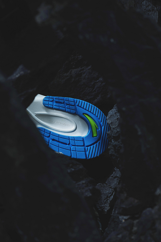 安踏创1.0 一双真正为跑者而生的跑鞋