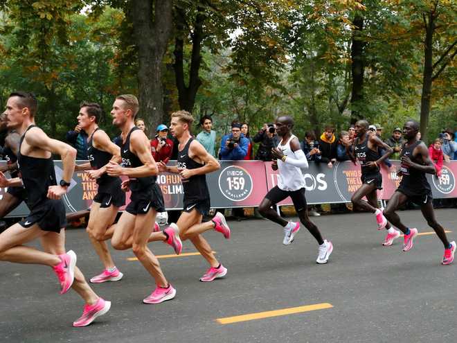 国际田联为什么对Sample妥协？