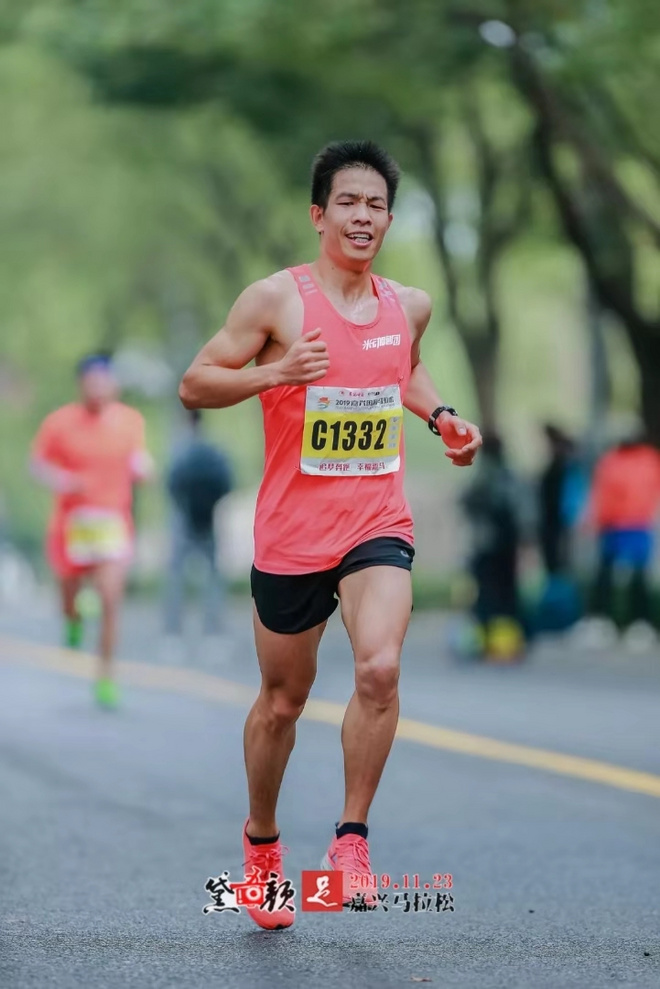 人物专访｜我是跑者，我是配速员，我是姚江舟