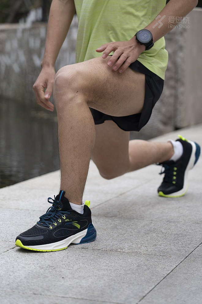 安踏创1.0 一双真正为跑者而生的跑鞋