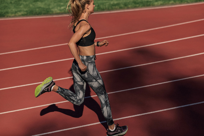 Nike React Infinity Run 2 和 Nike ZoomX Invincible Run：稳稳保护每段征程