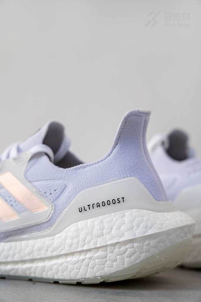 开箱｜adidas ULTRABOOST 21 将传统颠覆