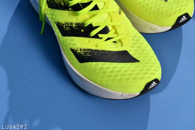 比起快，我们还能想到谁？