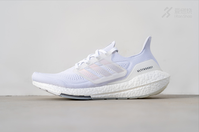 开箱｜adidas ULTRABOOST 21 将传统颠覆