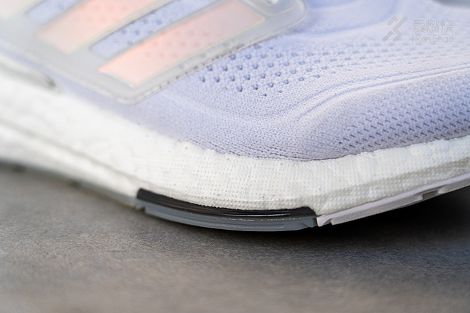 开箱｜adidas ULTRABOOST 21 将传统颠覆