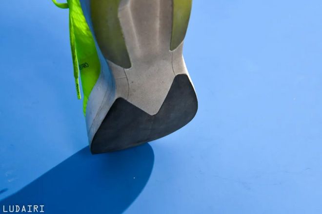 比起快，我们还能想到谁？