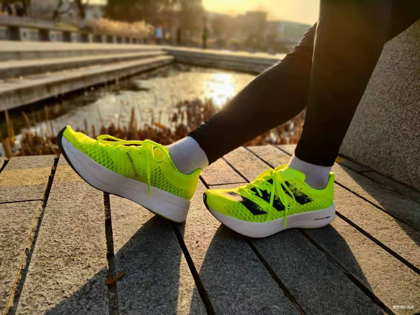 与厚底碳板鞋爱恨纠缠——adidas adizero adios Pro测评