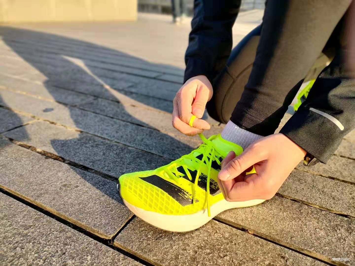 与厚底碳板鞋爱恨纠缠——adidas adizero adios Pro测评