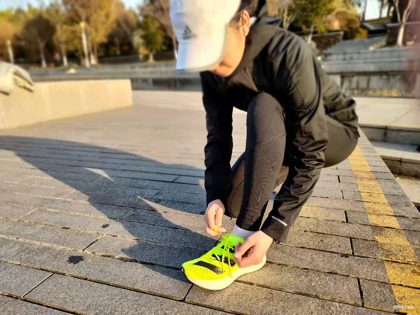 与厚底碳板鞋爱恨纠缠——adidas adizero adios Pro测评