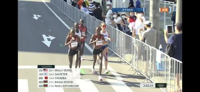 肯尼亚包揽女子组冠亚军 东京奥运会马拉松女子组鸣枪