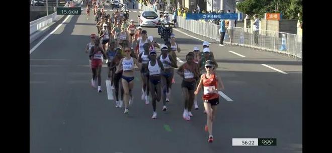 肯尼亚包揽女子组冠亚军 东京奥运会马拉松女子组鸣枪