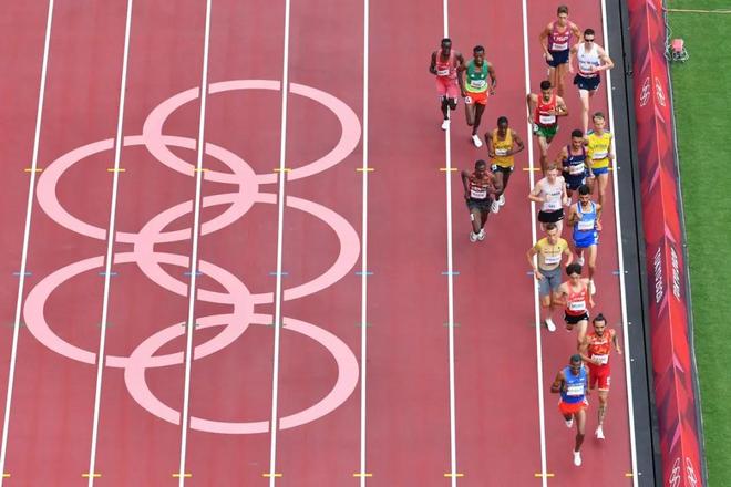 奥运万米冠军重回埃塞俄比亚