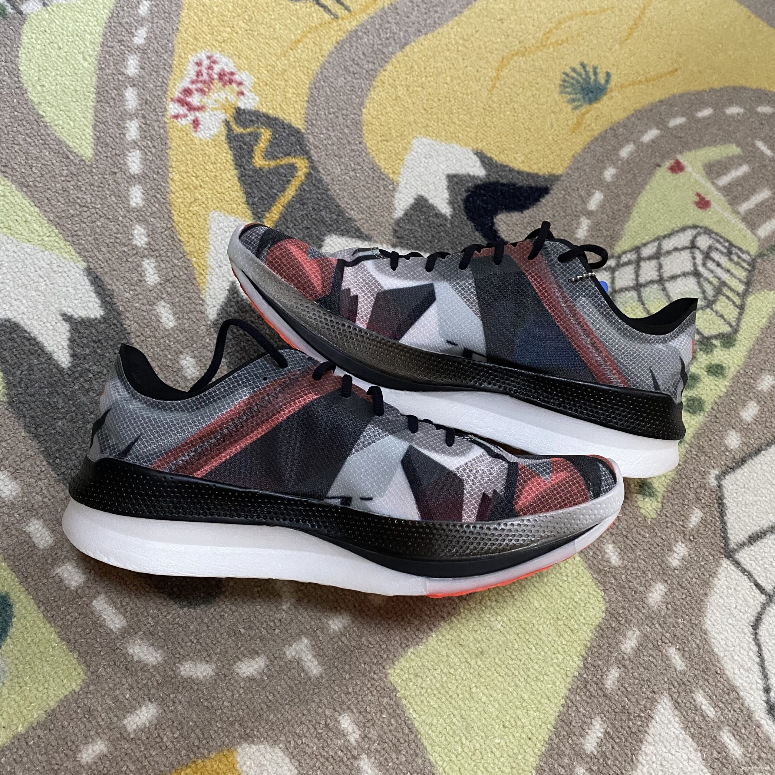 又轻又弹！从4分到8分配，更适合大众Skechers Speed Freek飞客碳板跑鞋