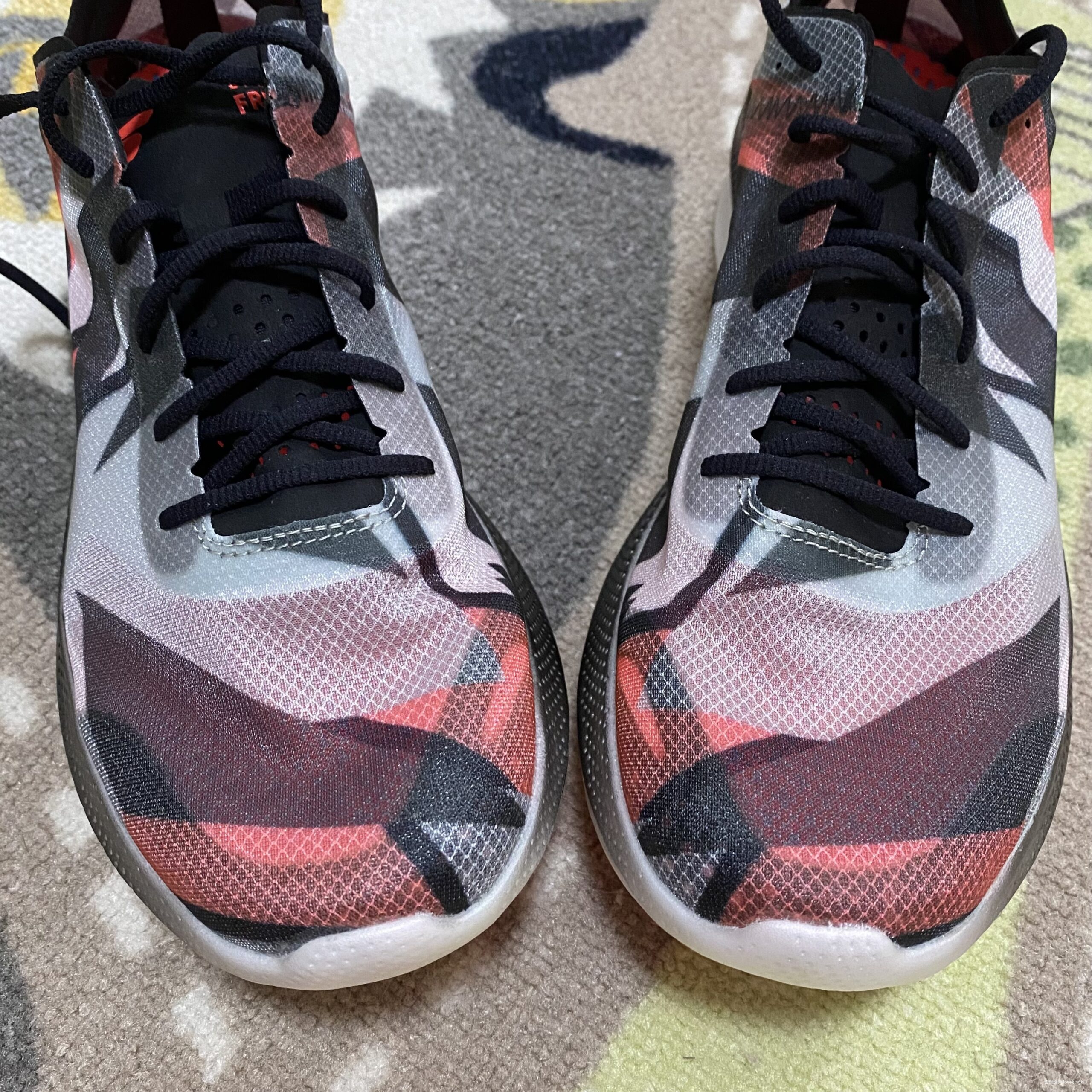 又轻又弹！从4分到8分配，更适合大众Skechers Speed Freek飞客碳板跑鞋