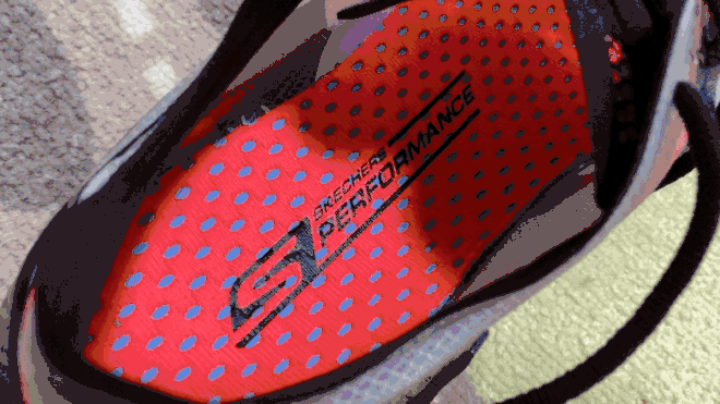 又轻又弹！从4分到8分配，更适合大众Skechers Speed Freek飞客碳板跑鞋