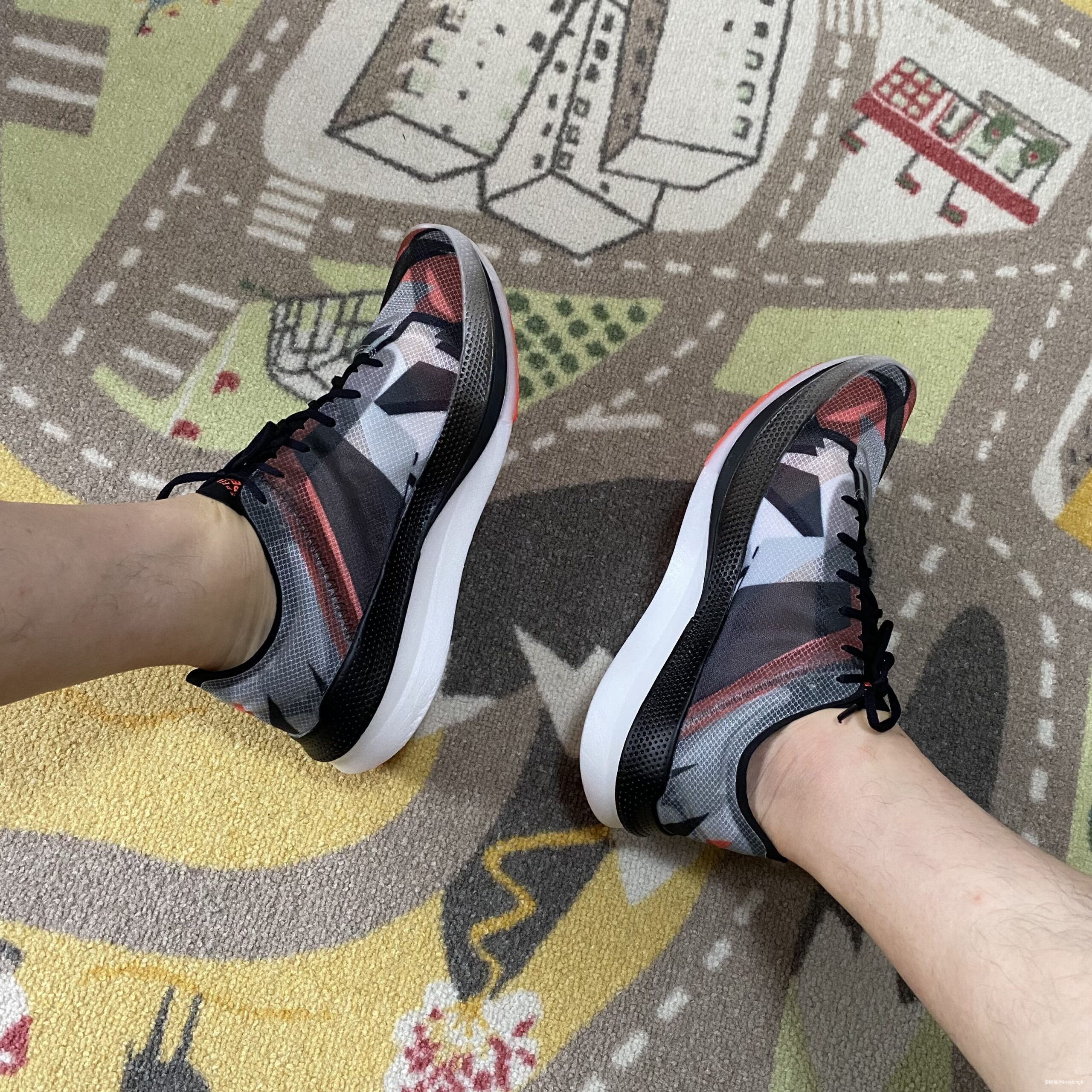 又轻又弹！从4分到8分配，更适合大众Skechers Speed Freek飞客碳板跑鞋