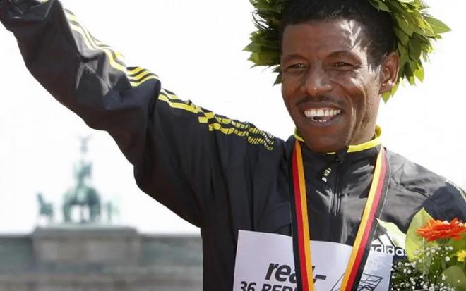 最速柏林 鸣枪在即