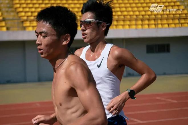 龙虎跑师 香港一哥 黃尹雋