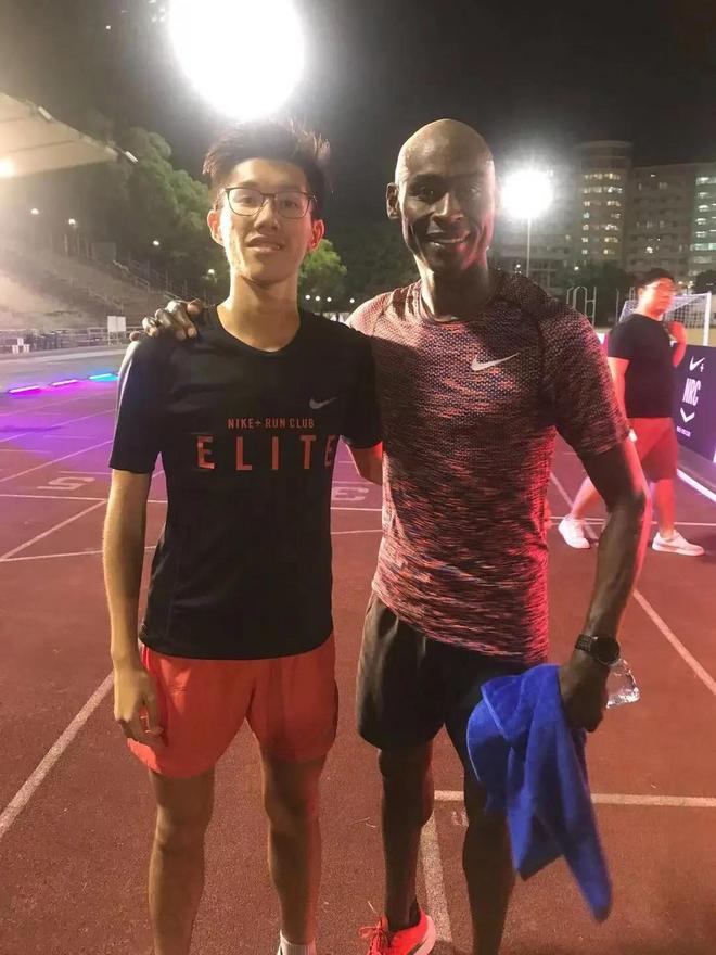 龙虎跑师 香港一哥 黃尹雋