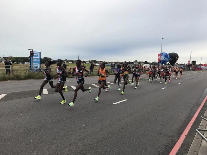 2:17:43&2:04:01｜杰普科斯盖&莱马斩获伦敦马拉松赛男女子冠军