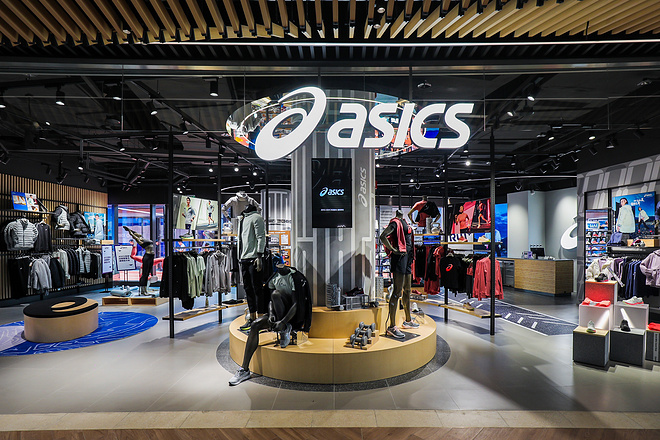 打破运动边界 激活身心潜能 亚瑟士首家运动体验空间登陆上海