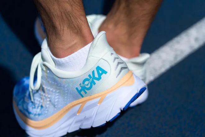 测评 | 越跑越笃定 HOKA ONE ONE CLIFTON 8