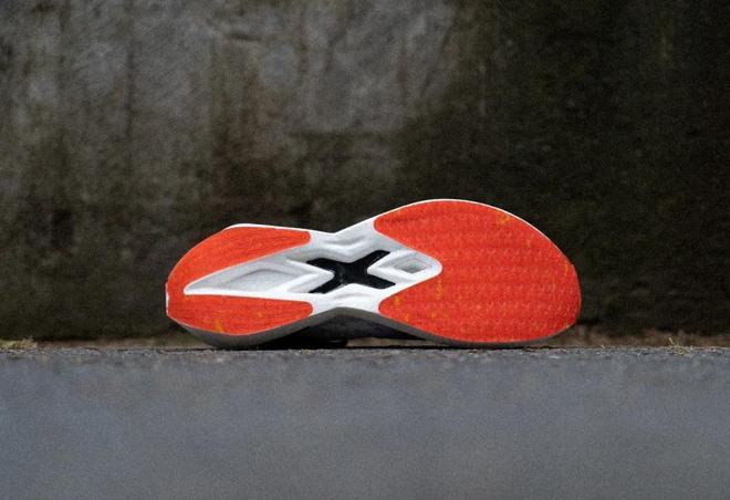 就算不跑汉马，我们也要把这双鞋送给你