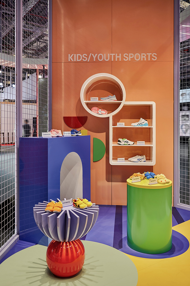 亚瑟士再度亮相第四届进博会，积极助推全民健身事业发展