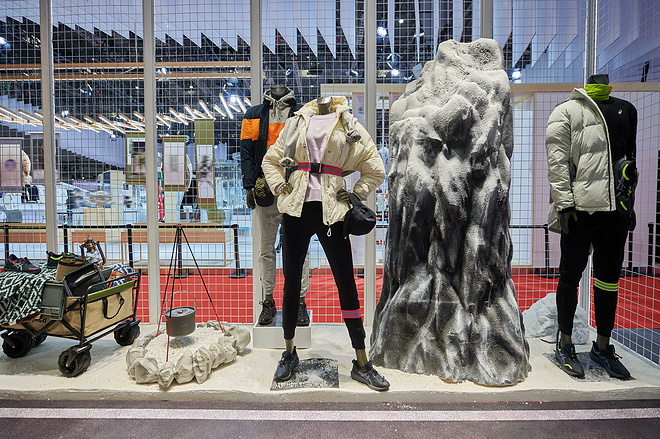 亚瑟士再度亮相第四届进博会，积极助推全民健身事业发展