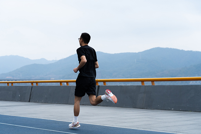 361°Meraki S：捍卫传统，内功深厚