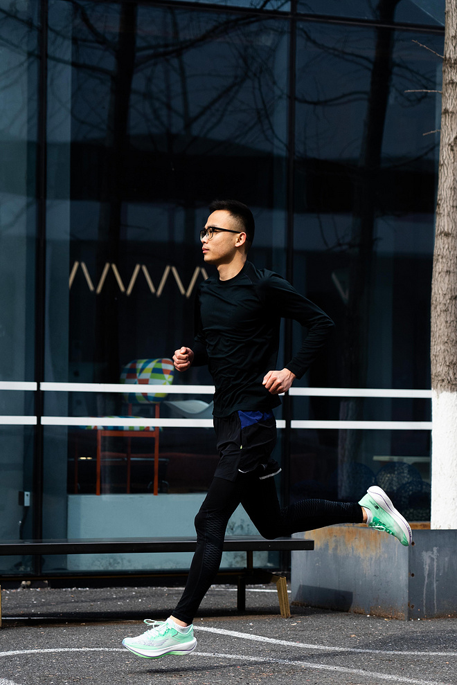 飞影PB 2.0｜价格屠夫的再次进化