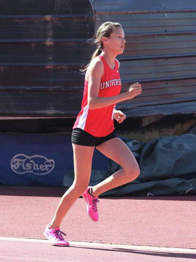 差一点选择跑步的谷爱凌，到底能跑多快？