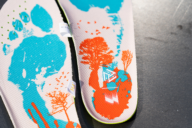 穿上361°飞飚，飚一下？？？