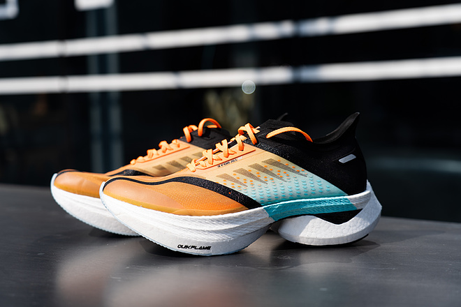 穿上361°飞飚，飚一下？？？