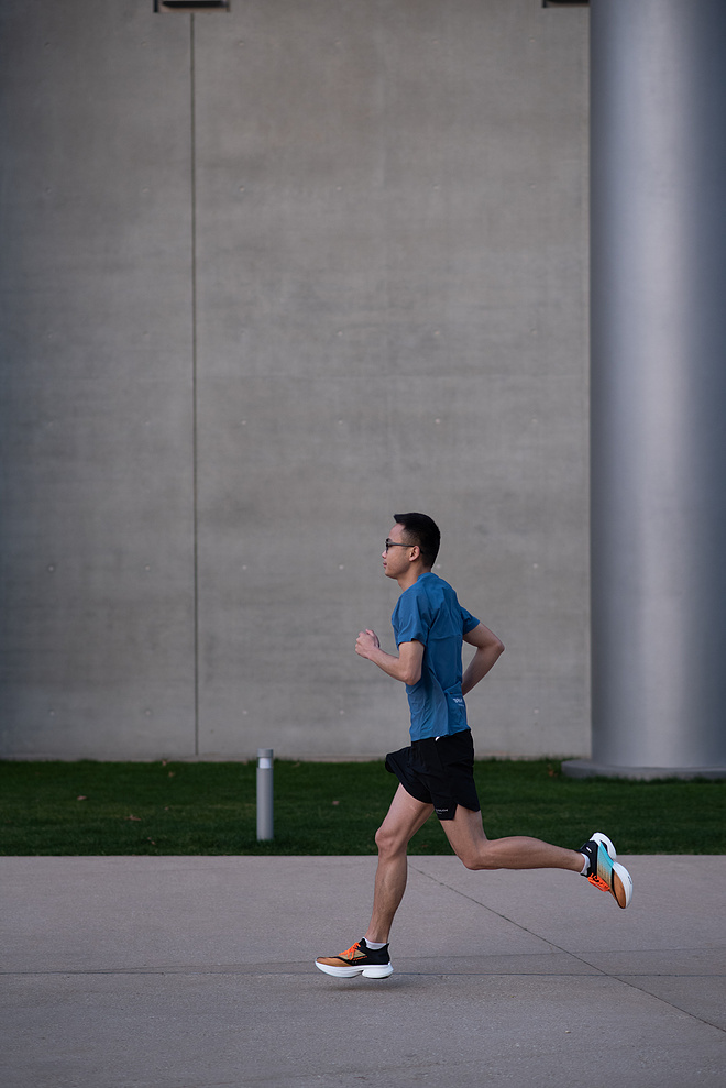 穿上361°飞飚，飚一下？？？