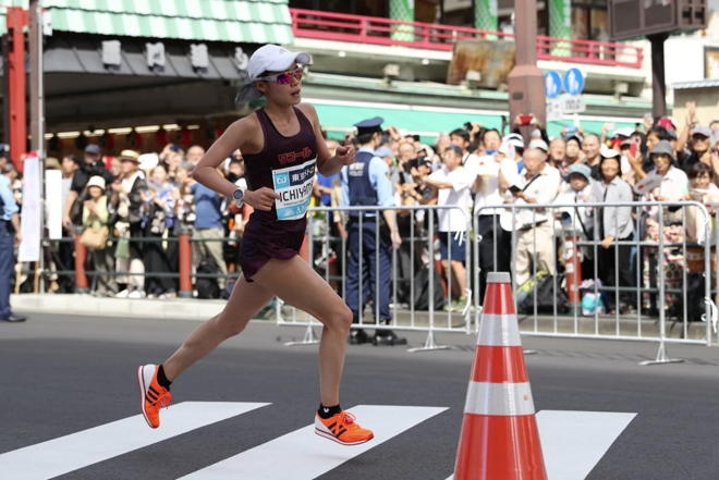 “当世最快夫妻”铃木健吾&一山麻绪：爱情如长跑，我们共出发