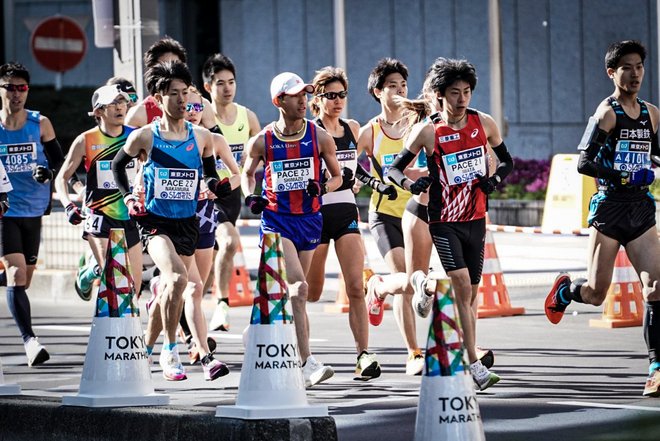 2小时02分40秒 基普乔格闪耀东京