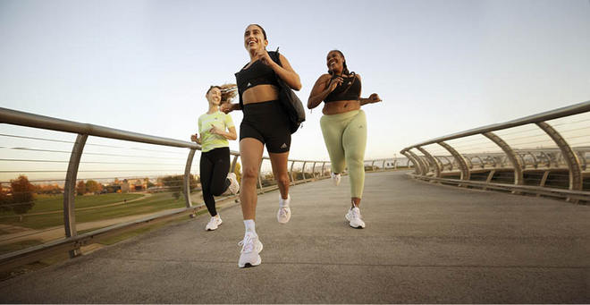 阿迪达斯发布SOLARGLIDE 5，打造日常专属跑鞋 迸发脚下能量