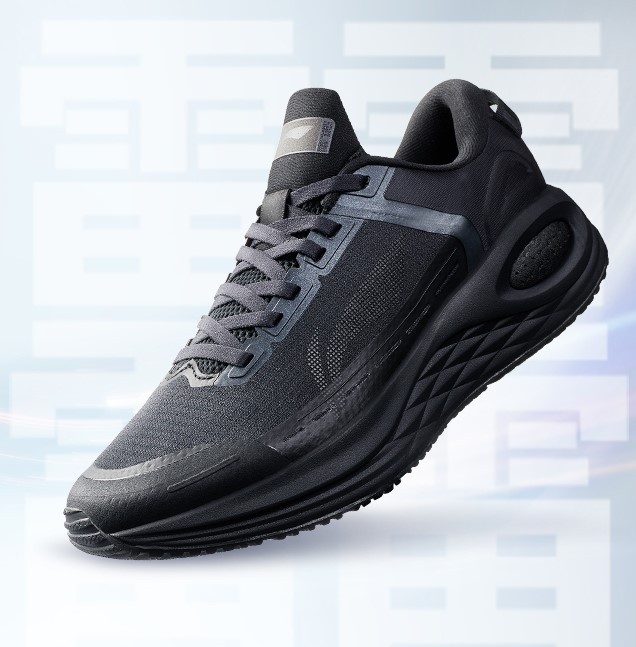 国产训练跑鞋其实也不错