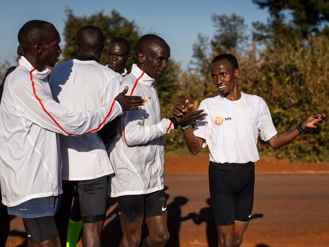 阿布迪·纳杰耶｜难民、奥运银牌得主、国家纪录保持者