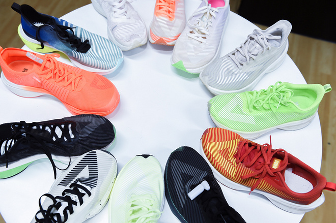 国产碳板跑鞋不行？看看大家怎么说